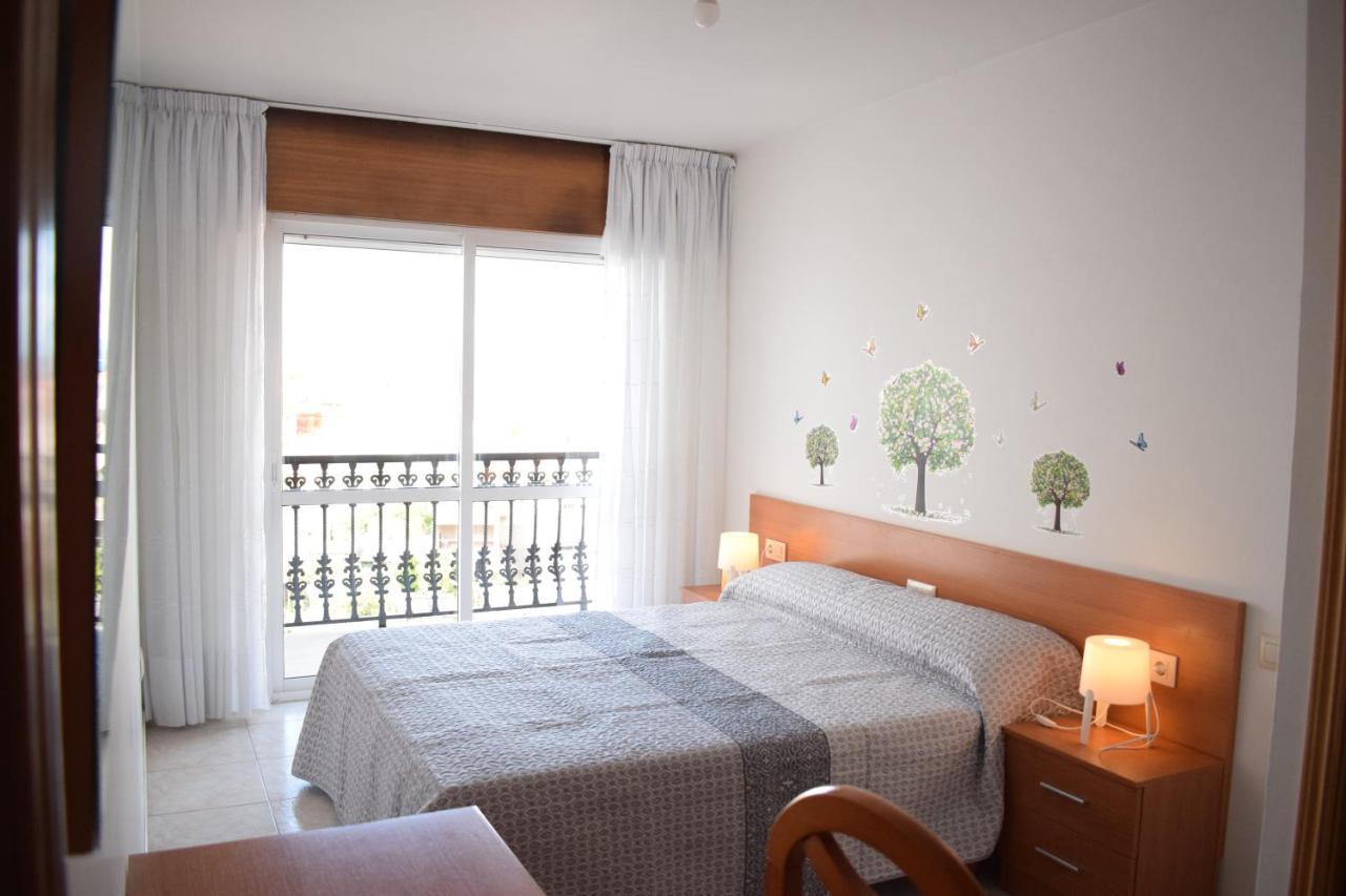 Apartamentos Эль-Грове Экстерьер фото