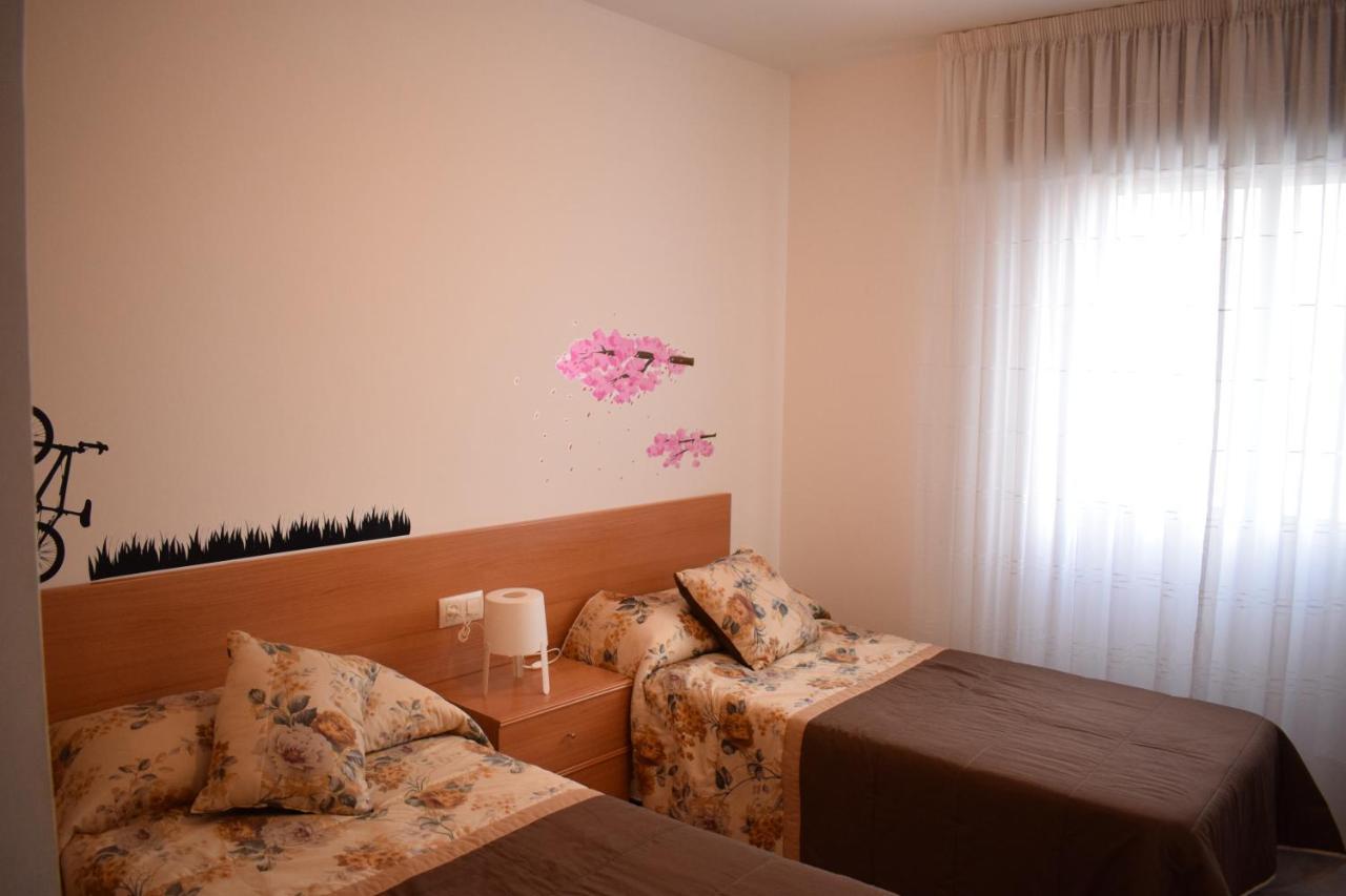 Apartamentos Эль-Грове Экстерьер фото